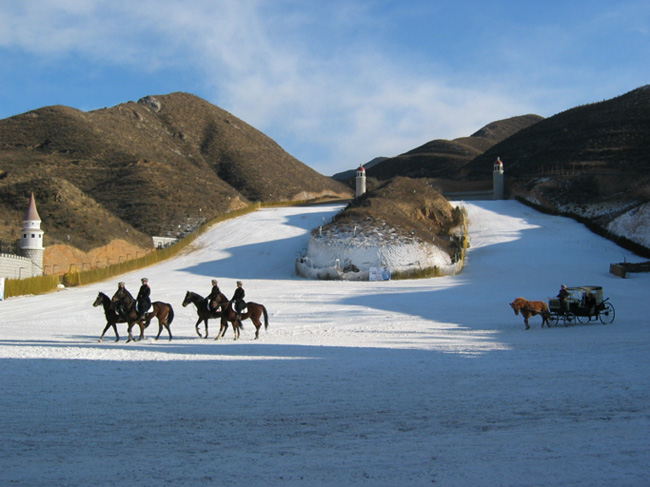 陽光雪山城堡滑雪場